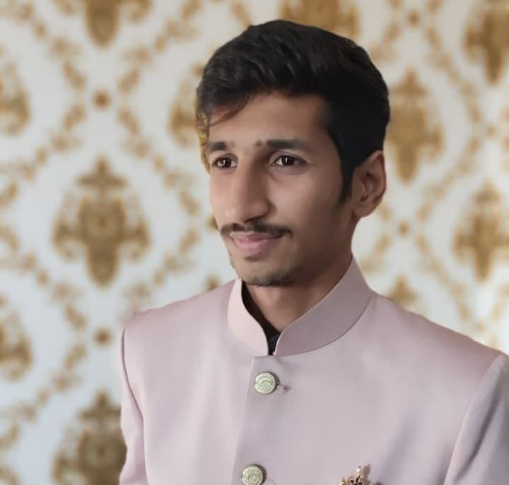 Vivek Pandya